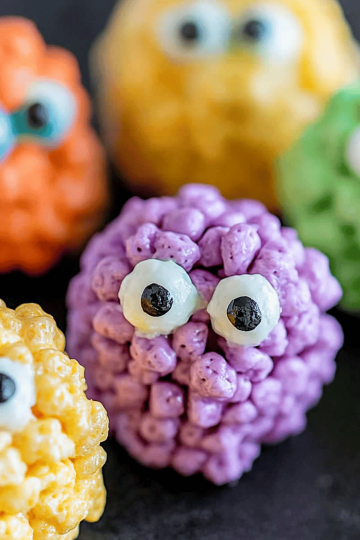 Monster Rice Krispie Treats