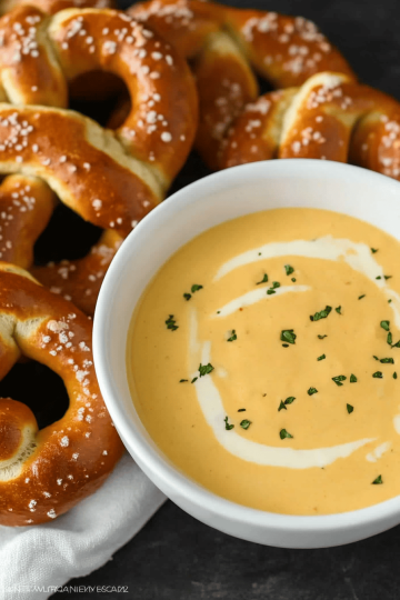 cheese sauce for pretzels