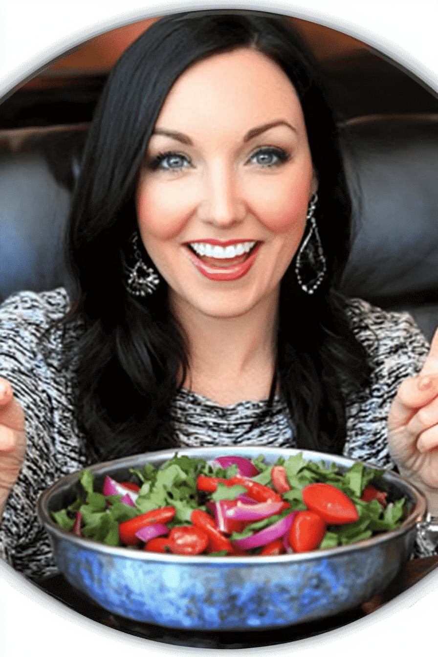 detox salad recipes slice on plate showing perfect texture and swirl pattern
